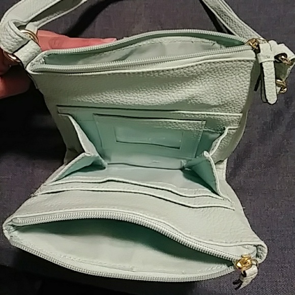 Purse - Picture 3 of 3